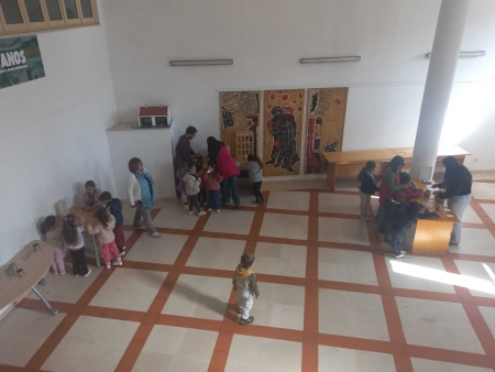 O Jardim de Infância de Mértola vem conhecer com os sentidos