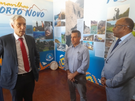 Ministro dos Negócios Estrangeiros visita projetos implementados pela ADPM em Santo Antão